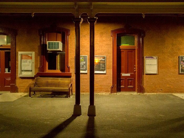 Castlemaine station detail... Poster says "When it's hot – Trains slow down". It was 41 degrees C max today - the train was running late. It was still 34 degrees when the train left the platform.