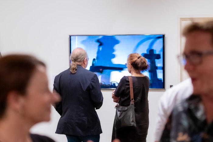 Kate Ellovee's 'Slagheap Safari' video - Photographed By Thomas Oliver @thomas__oliver (www.thomasoliver.photo)Photographed By Thomas Oliver @thomas__oliver (www.thomasoliver.photo)