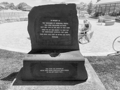 Port Fairy Monument